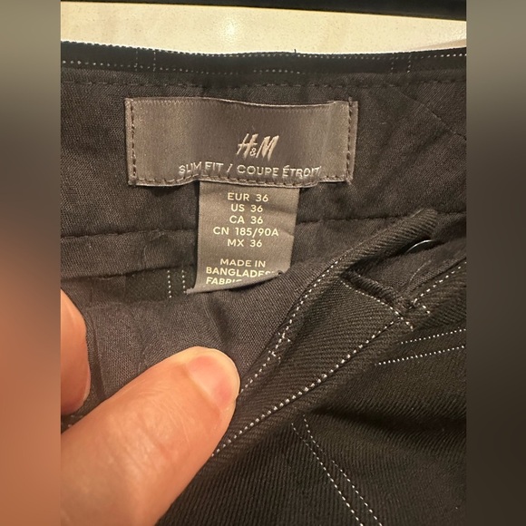 H&M Men’s Slim Fit Slacks in Black & Plaid size 36 - Picture 5 of 5